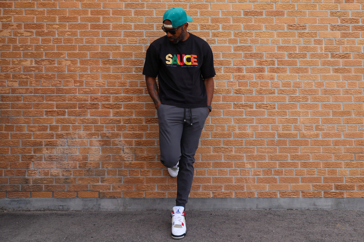 Oversized T-Shirt - Black
